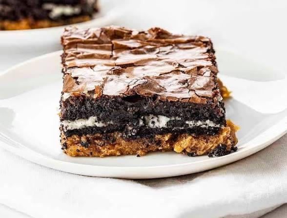 Oreo Cookie Brownie